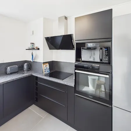 Sweet Savine Apartment Sainte-Savine