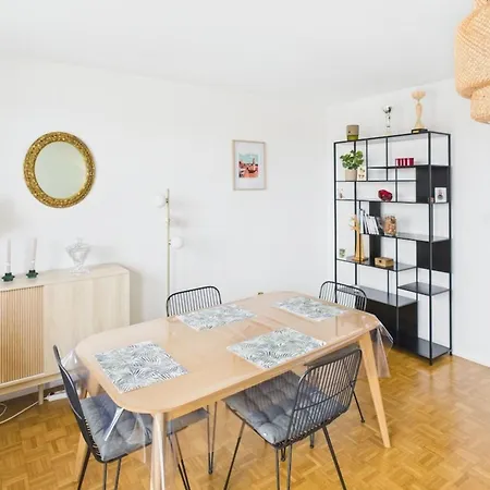 Le Balcon De Gallieni Apartman *